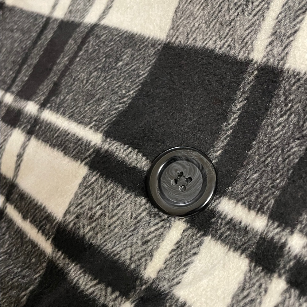 Ambiance Women's Black & White Plaid Pea Coat Jacket  Oversized Size Small Euc - Picture 9 of 13